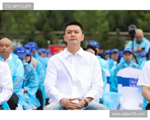 杨毅借科尔调侃杨鸣守王朝终章